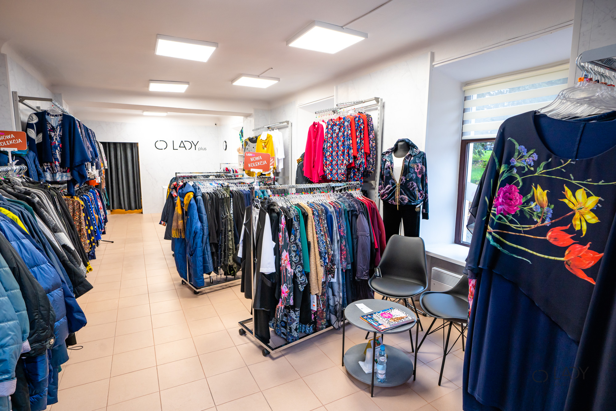Boutique butik for dametøj i store størrelser, graviditetstøj