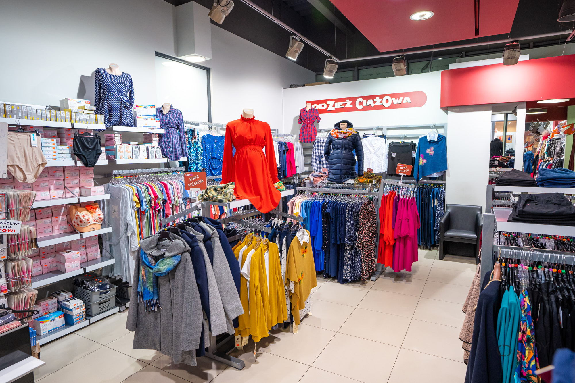 Boutique butik for dametøj i store størrelser, graviditetstøj