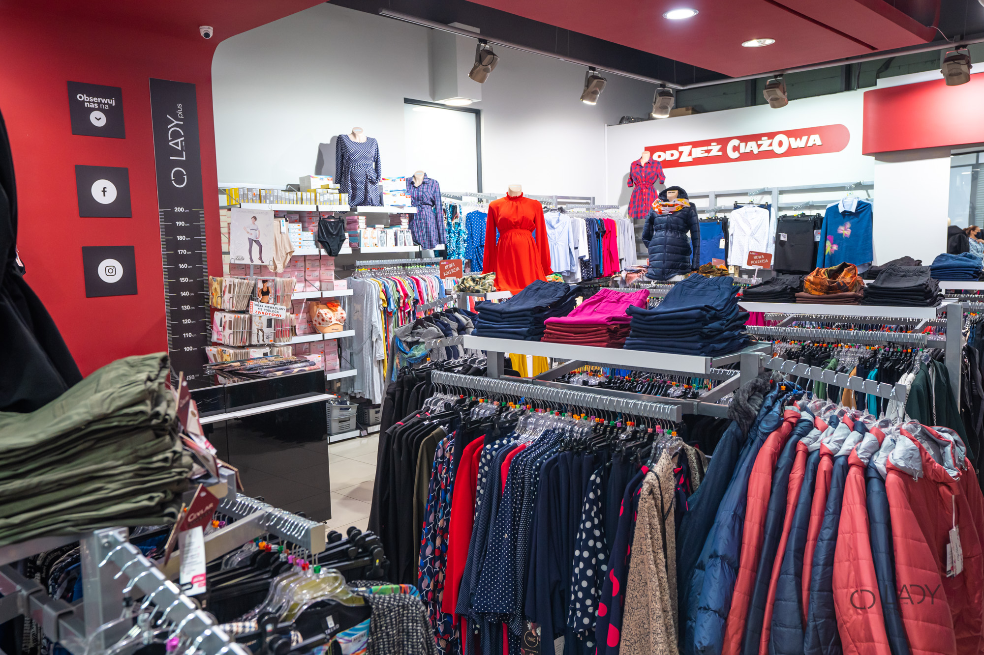 Boutique butik for dametøj i store størrelser, graviditetstøj