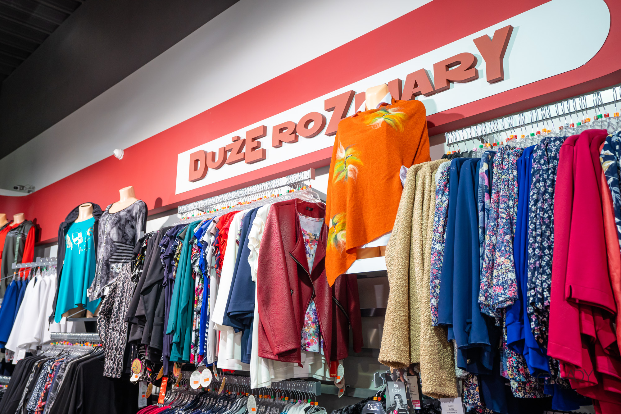 Boutique butik for dametøj i store størrelser, graviditetstøj